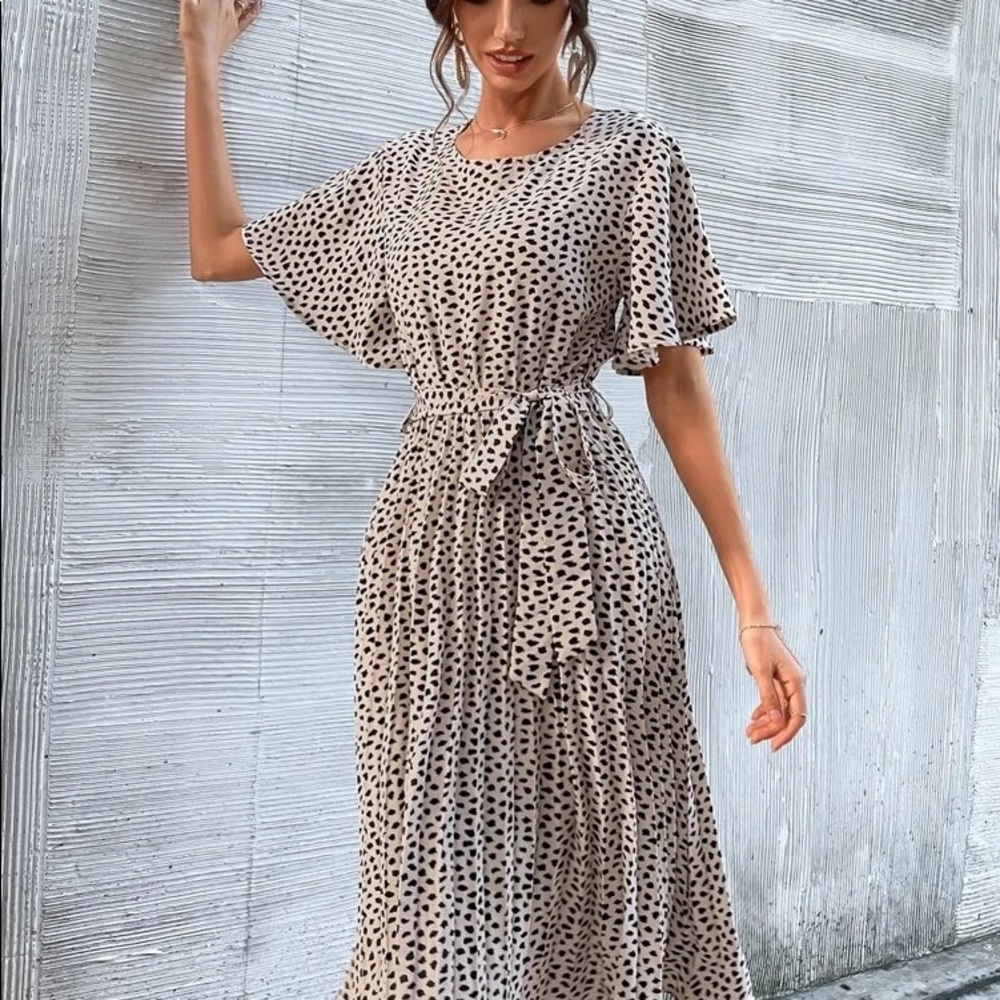 Beige Dot Print Butterfly Sleeve Belted  A line - Dress - Picture 2 of 10